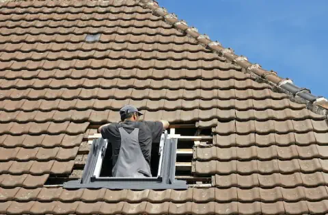 Pose de velux - Saint-Germain-sur-Rhône